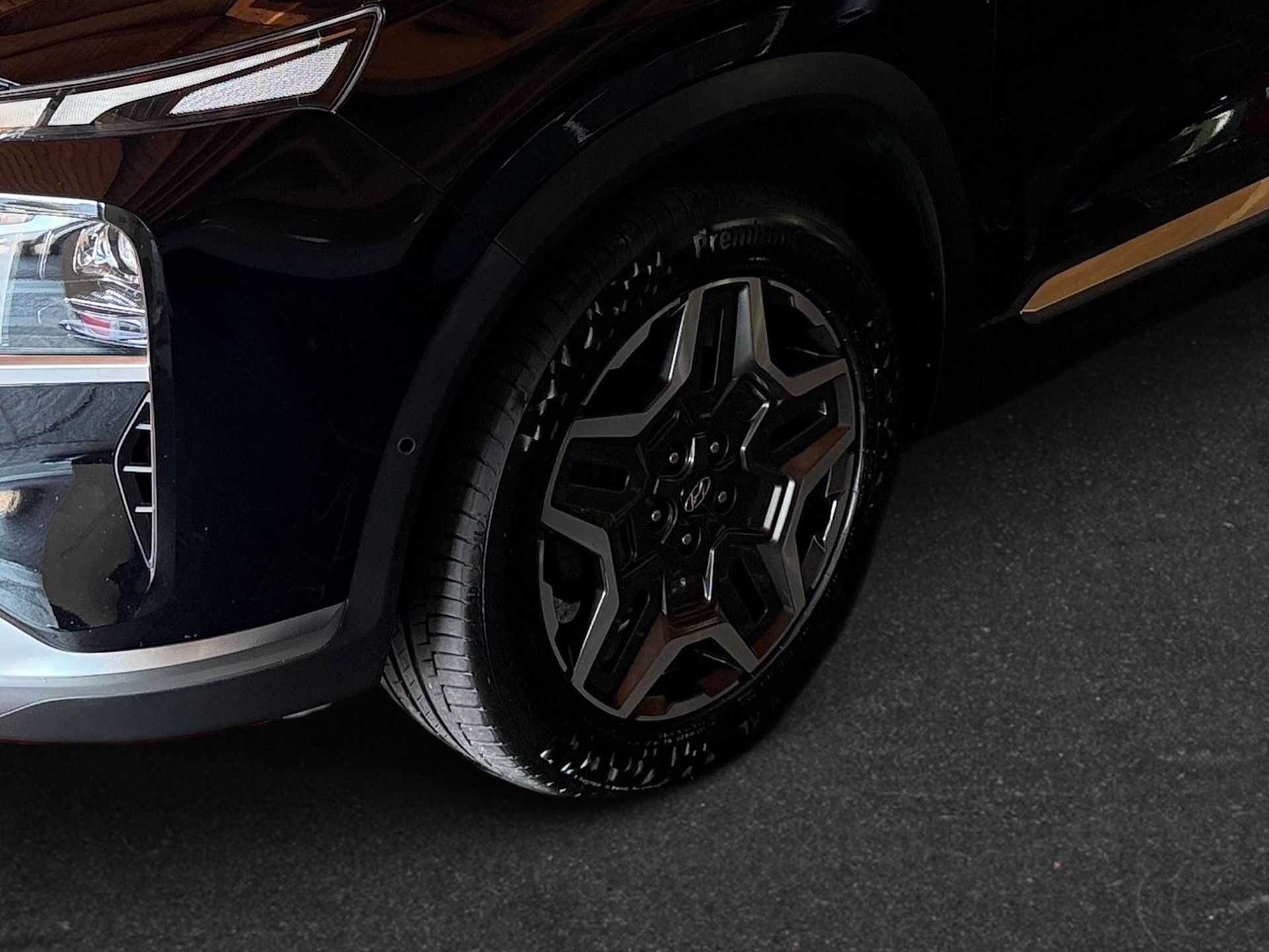 Hyundai SANTA FE - Bild 10 von 12