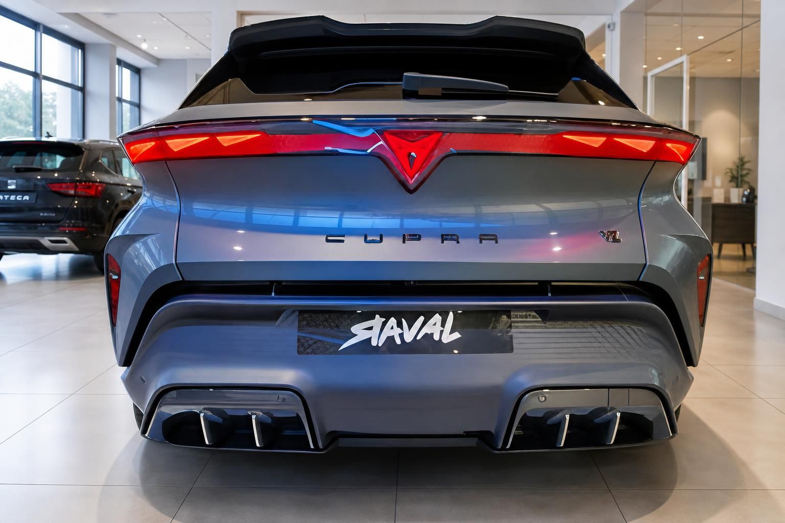 Cupra Raval Heckansicht mit Diffusor und markantem Rücklichtdesign