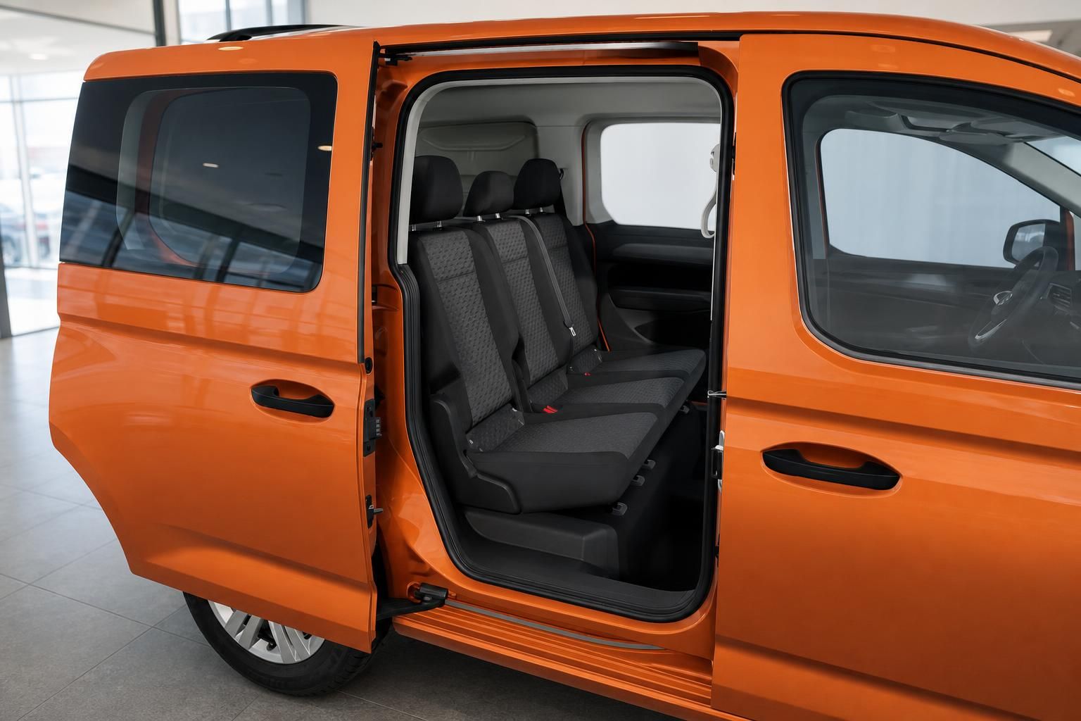 Volkswagen Caddy California - Bild 4 von 8