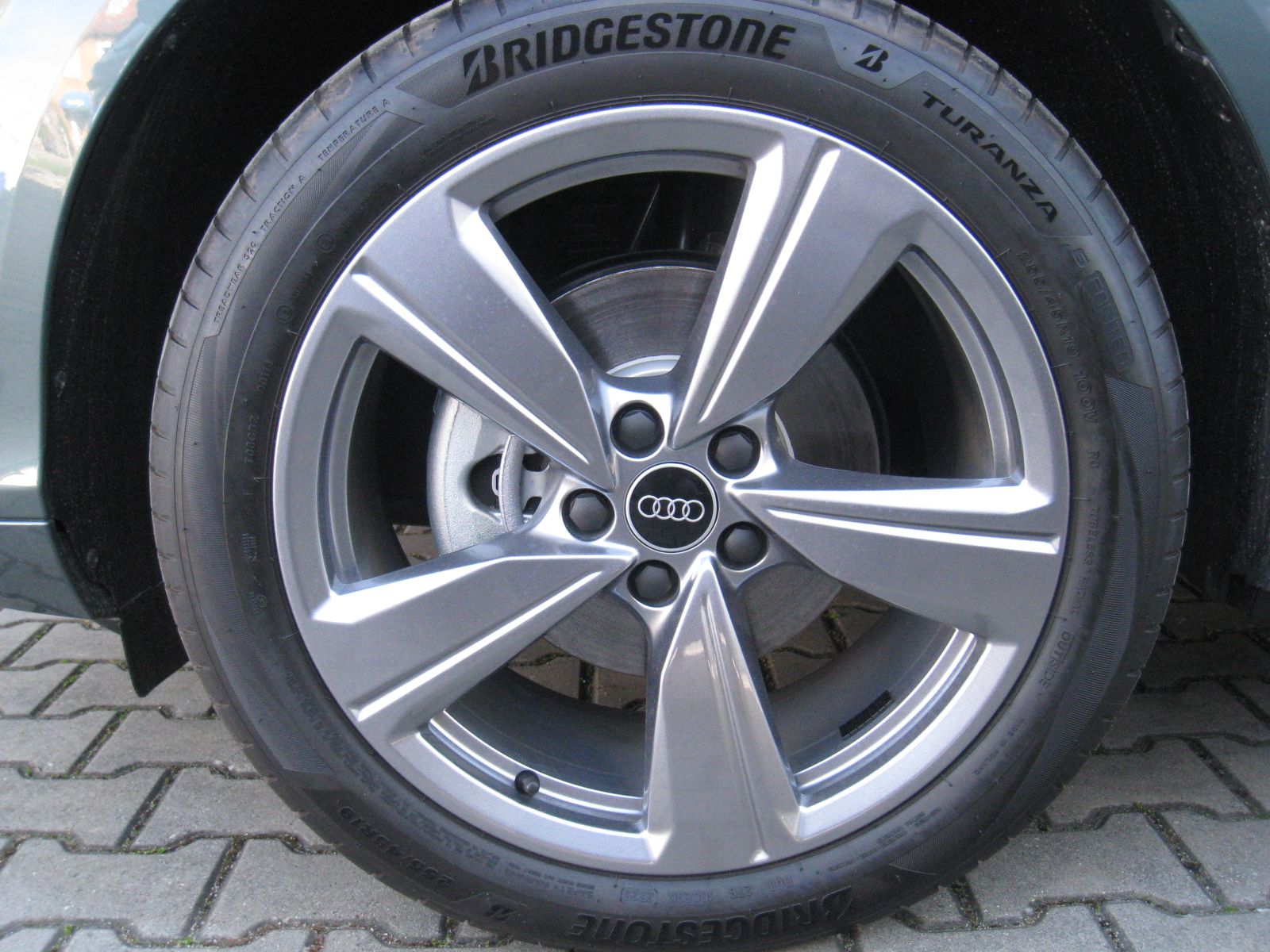Audi Q3 - Bild 6 von 17
