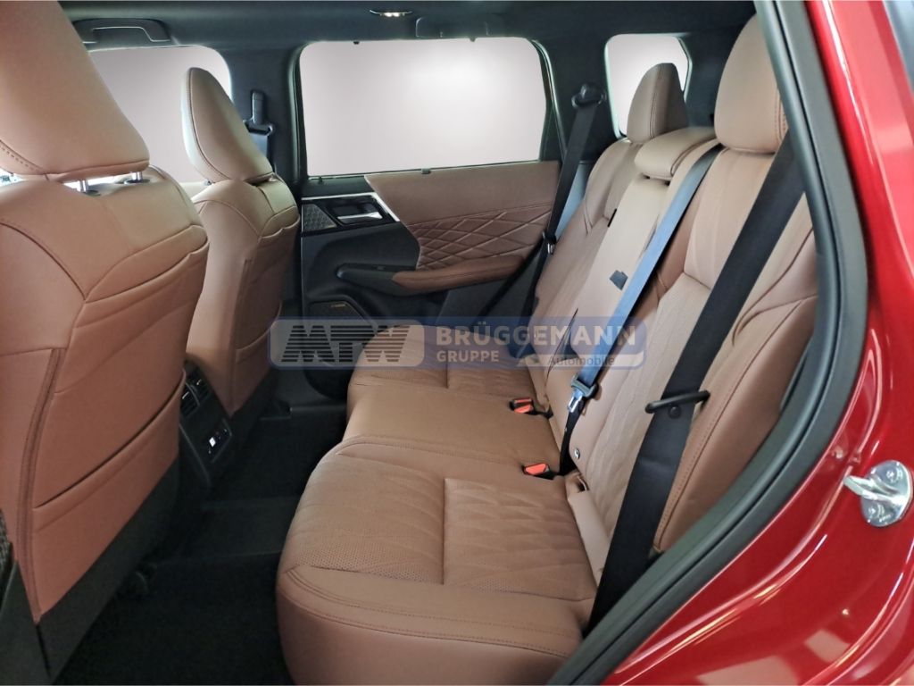 Mitsubishi Outlander - Bild 10 von 15