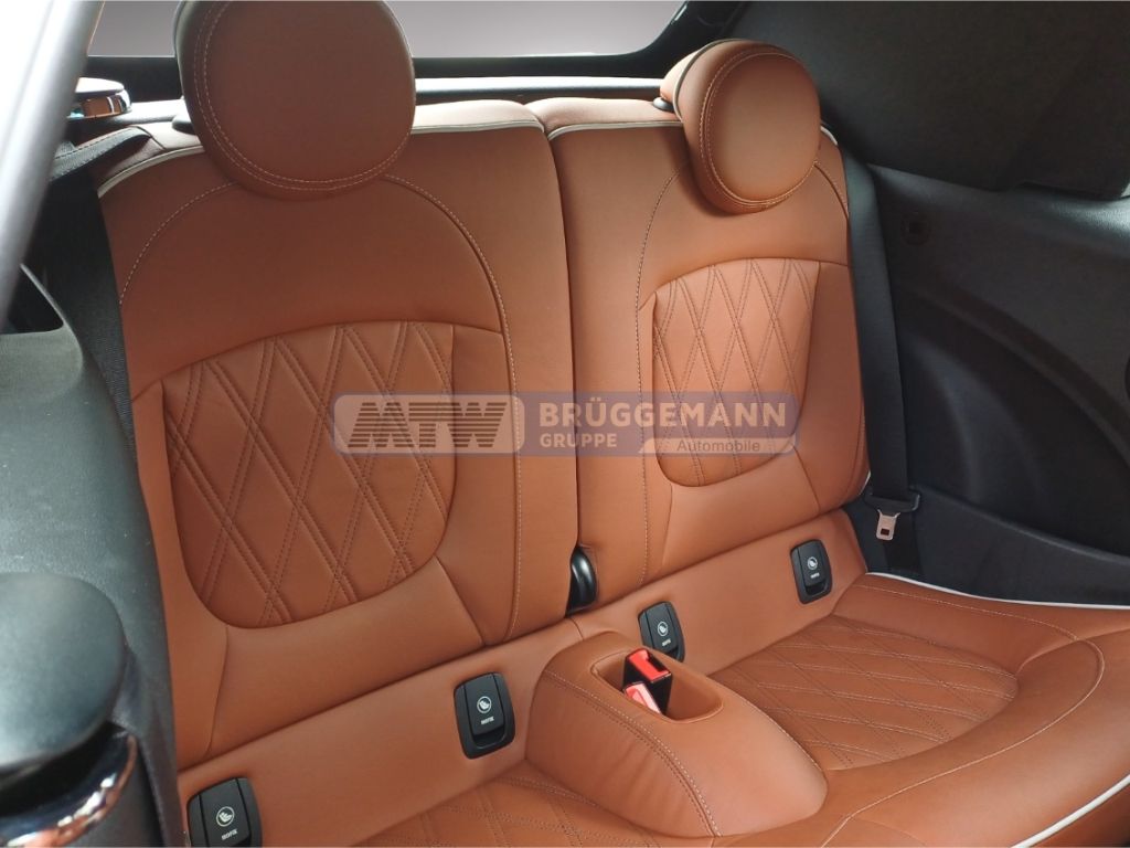 Mini John Cooper Works Cabrio - Bild 12 von 15
