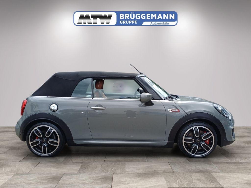 Mini John Cooper Works Cabrio - Bild 6 von 15