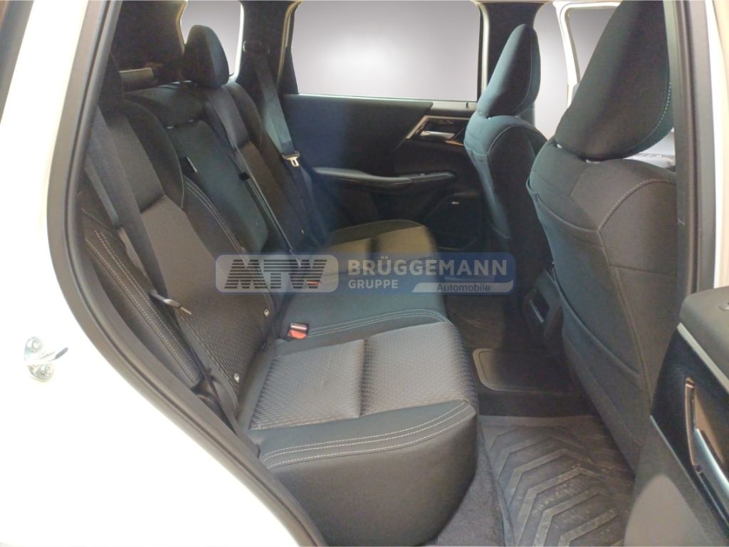 Mitsubishi Outlander - Bild 11 von 15