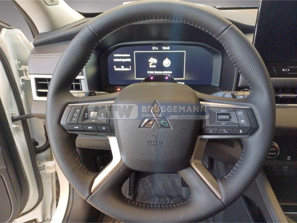 Mitsubishi Outlander - Bild 13 von 15