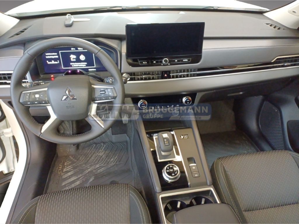Mitsubishi Outlander - Bild 14 von 15