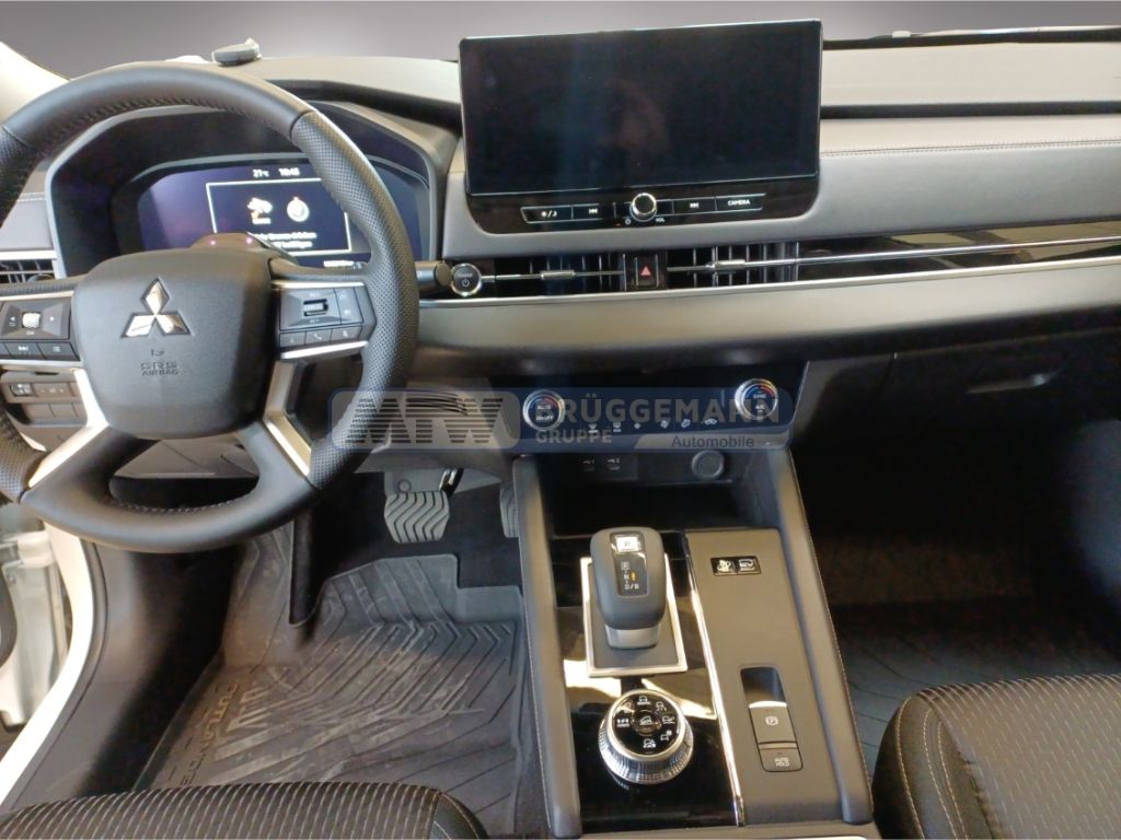 Mitsubishi Outlander - Bild 15 von 15