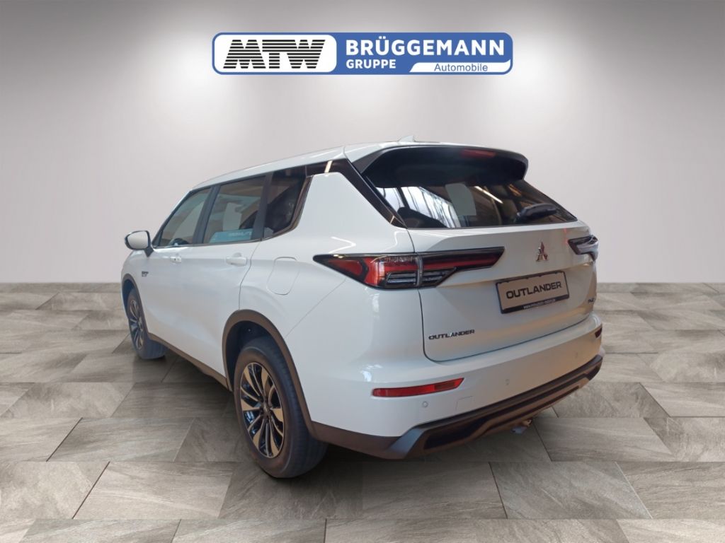 Mitsubishi Outlander - Bild 4 von 15