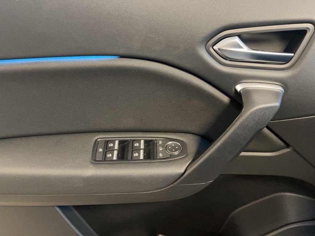 Mitsubishi ASX Türverkleidung mit Fensterheber-Bedienelementen