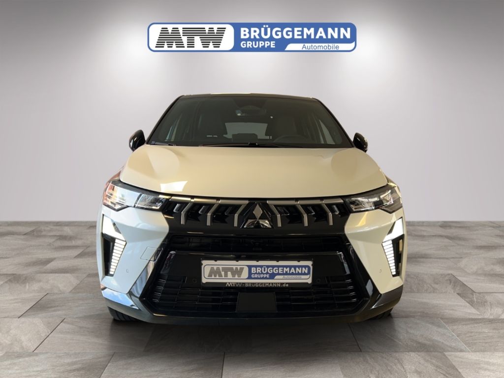 Mitsubishi ASX Frontansicht mit markantem Kühlergrill und LED-Scheinwerfern