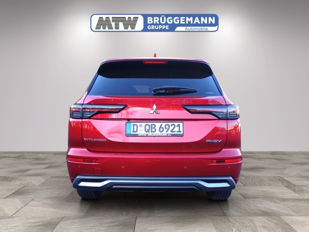 Mitsubishi Outlander - Bild 7 von 15