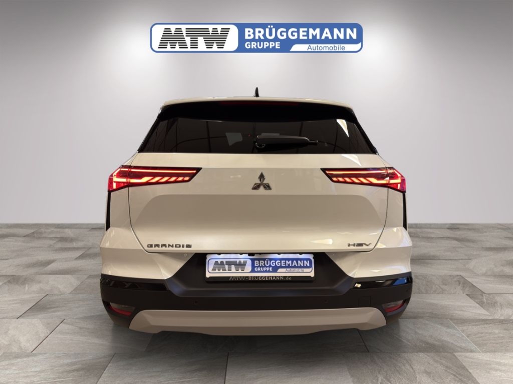 Mitsubishi Grandis - Bild 4 von 15