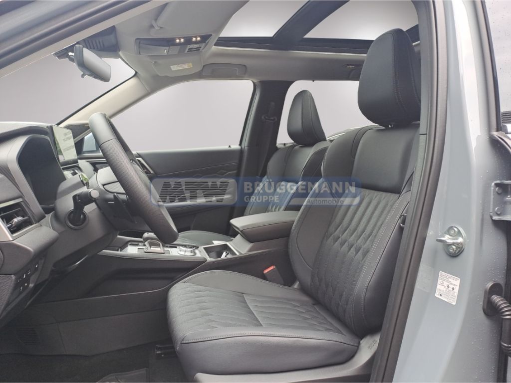 Mitsubishi Outlander - Bild 13 von 15