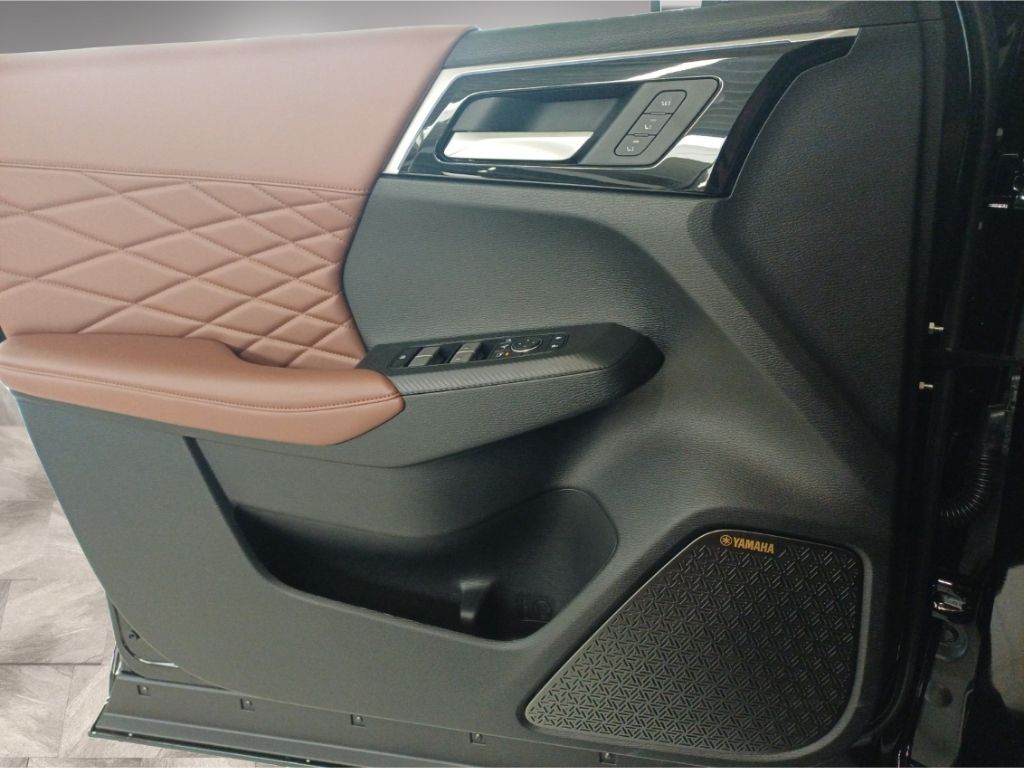 Mitsubishi Outlander - Bild 13 von 15