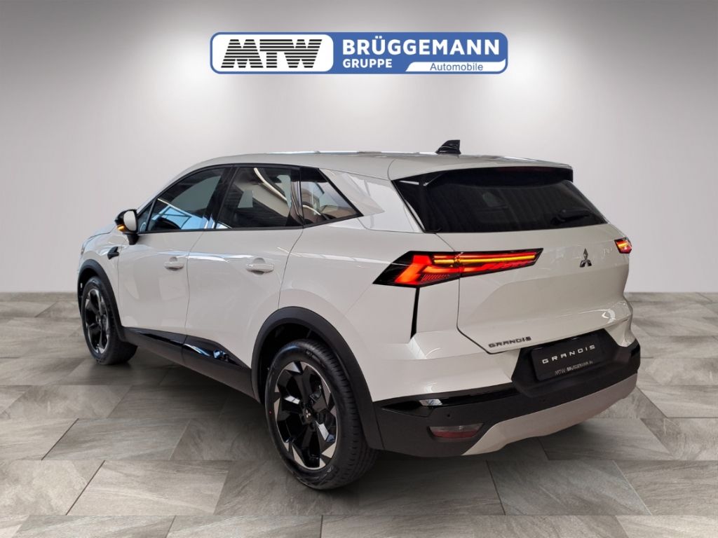 Mitsubishi Grandis - Bild 3 von 15