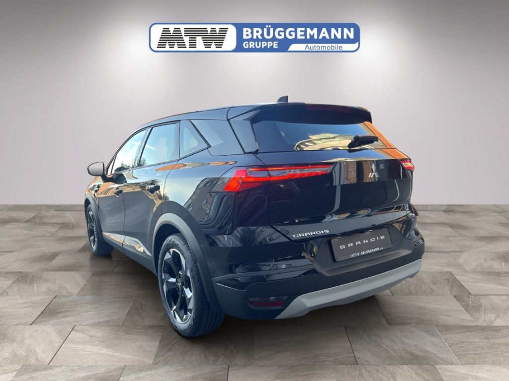 Mitsubishi Grandis - Bild 3 von 15