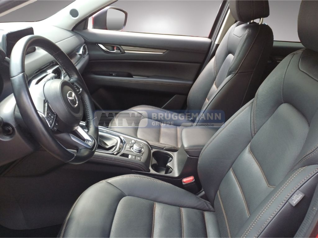 Mazda CX-5 Innenraum schwarze Lederausstattung Vordersitze