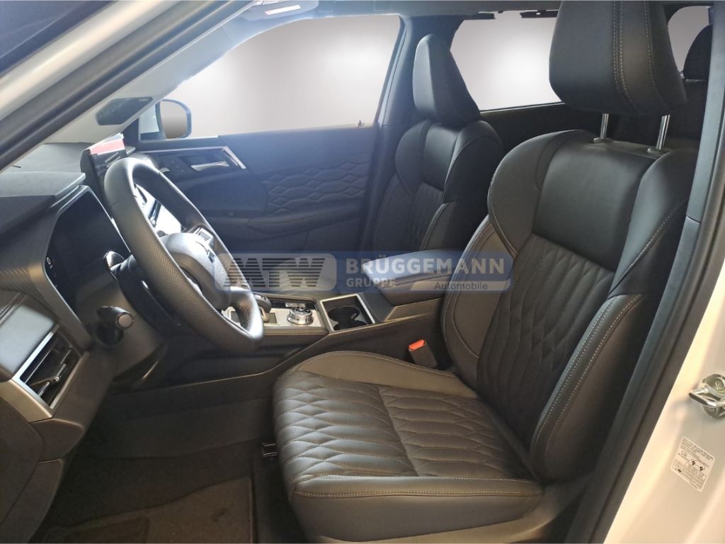 Mitsubishi Outlander - Bild 12 von 15