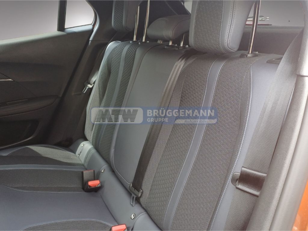 Peugeot 2008 - Bild 8 von 16