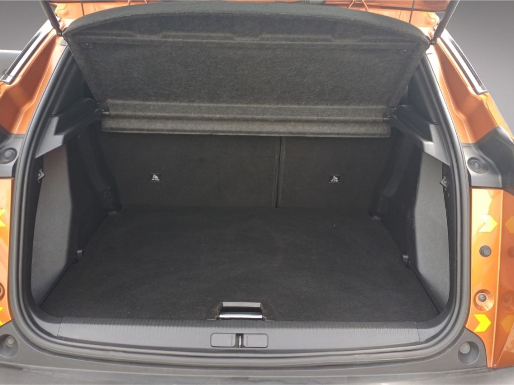 Peugeot 2008 - Bild 9 von 16