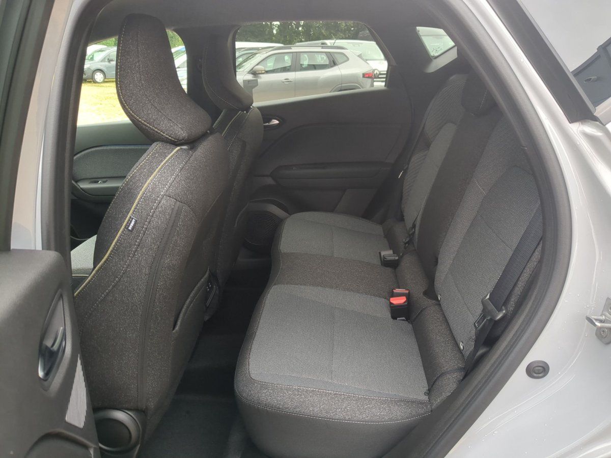 Renault Captur - Bild 10 von 15