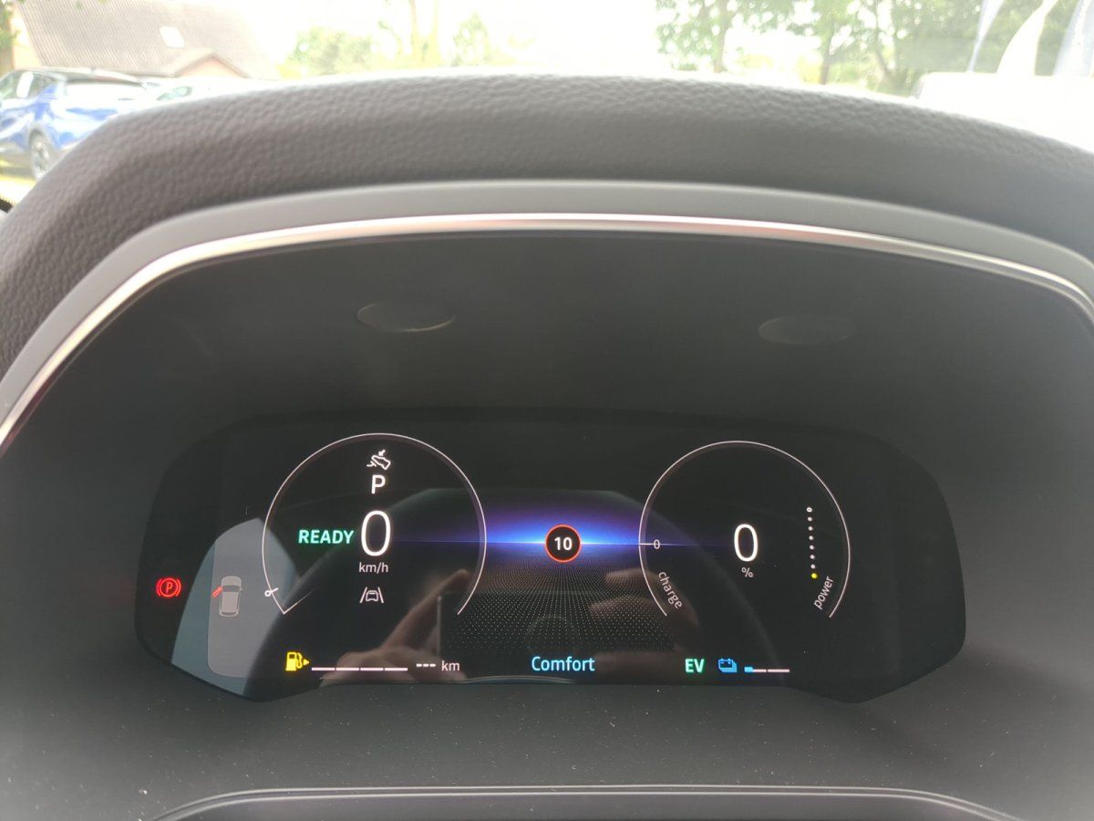 Renault Captur - Bild 14 von 15