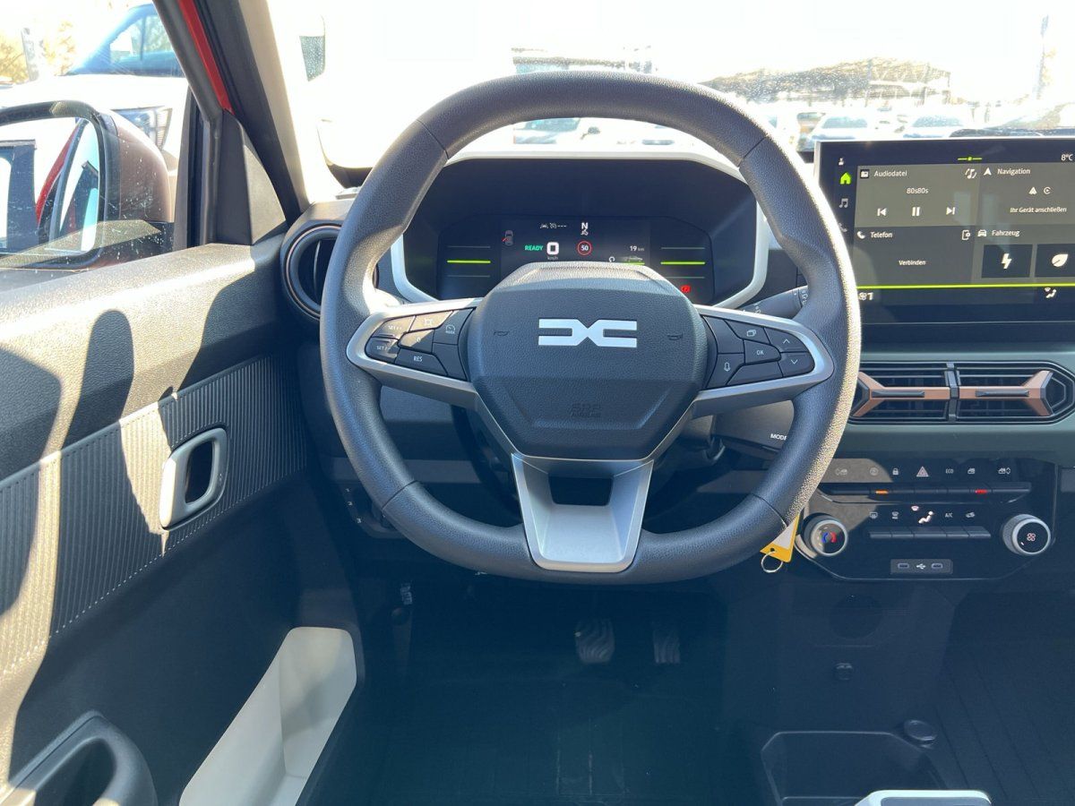 Fahrzeug Cockpit mit digitalem Display, Lenkrad und Mittelkonsole - Innenausstattung Auto