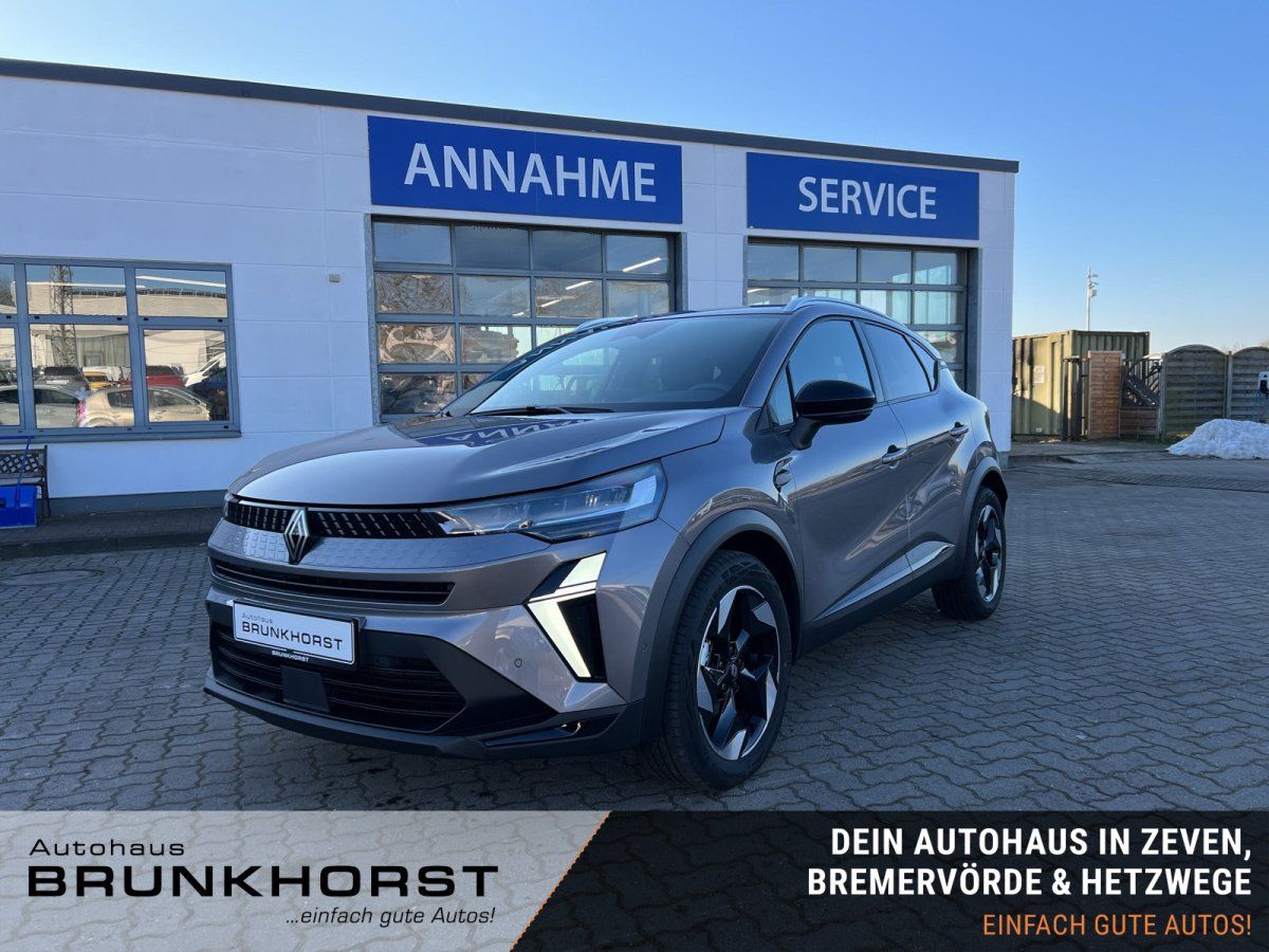Renault Captur in Grau im Autohaus-Showroom, Frontansicht schräg