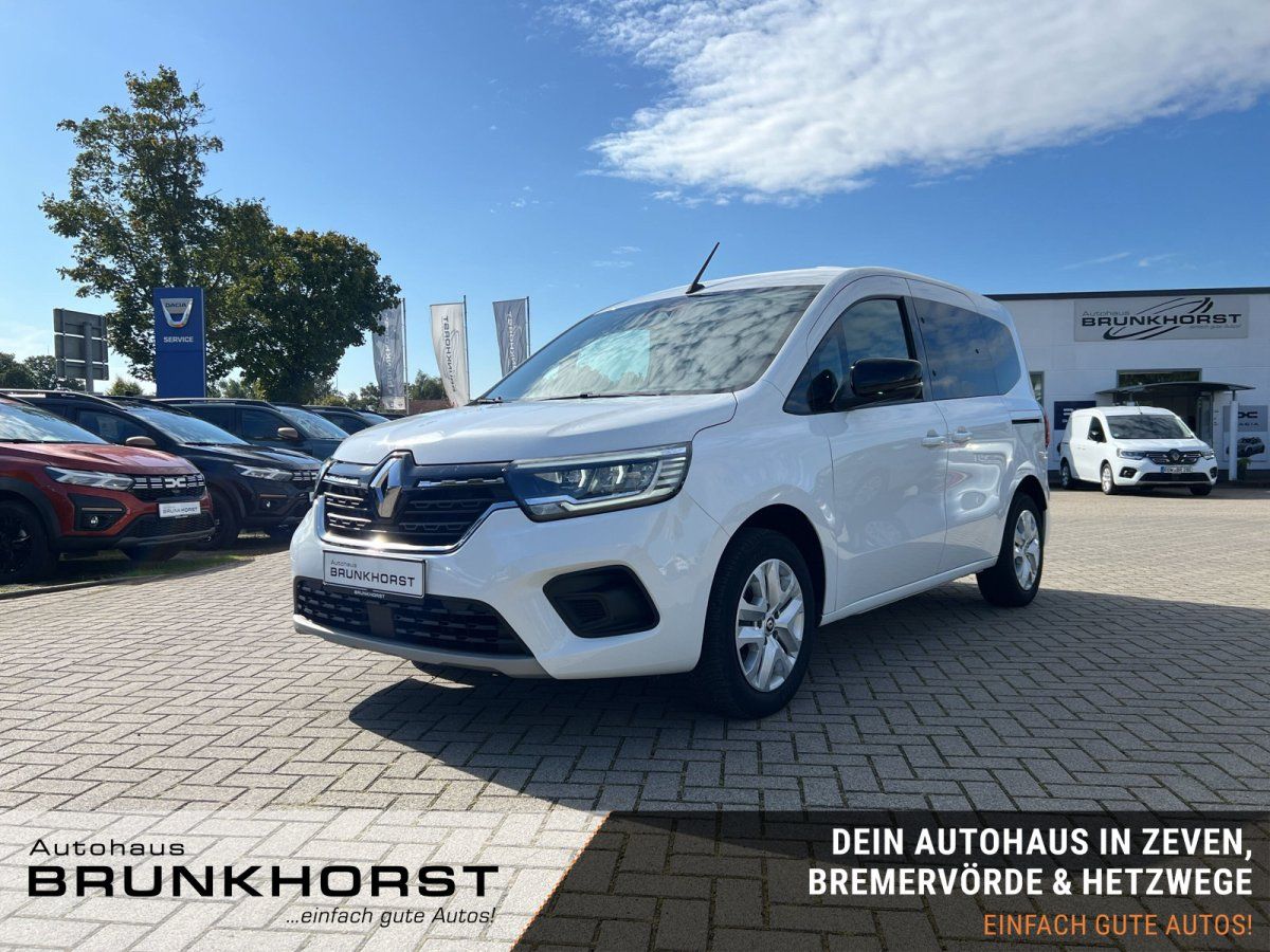 Weißer Renault Kangoo Großraumvan im Autohaus Brunkhorst Showroom