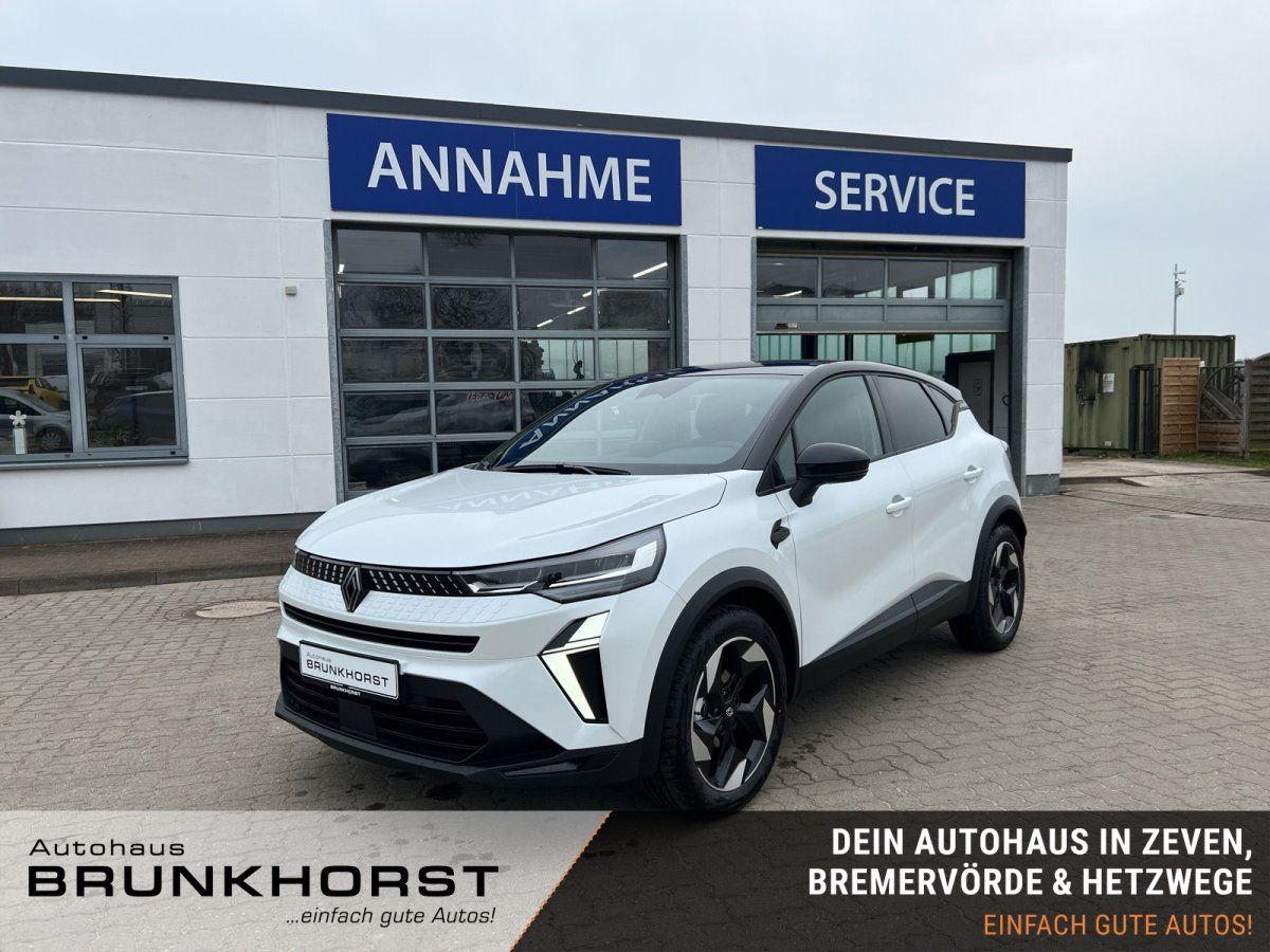 Renault Captur SUV weiß im Autohaus Showroom - Frontansicht mit modernem Design