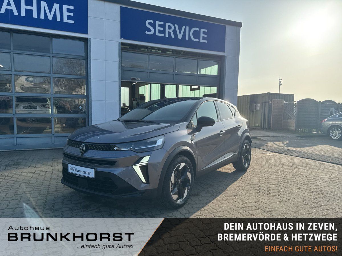 Renault Captur in Grau im Autohaus Brunkhorst Showroom – moderner Kompakt-SUV
