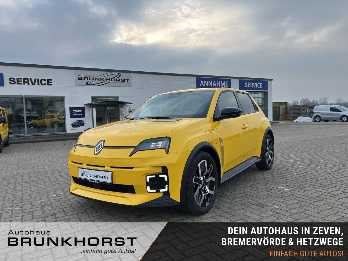 Renault 5 E-Tech Electric in Gelb im Autohaus Brunkhorst Showroom