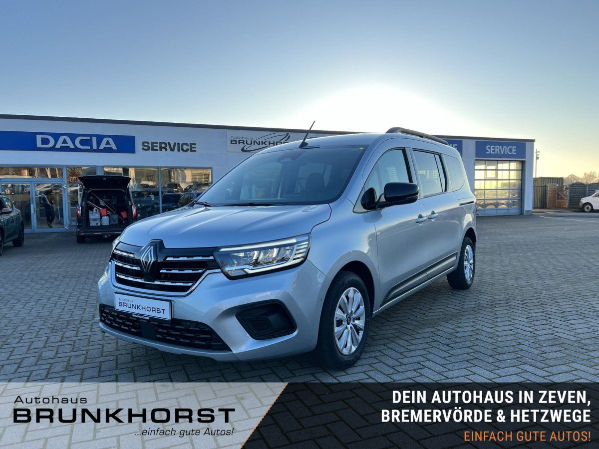 Silberner Renault Kangoo Großraumvan im Autohaus Brunkhorst Showroom