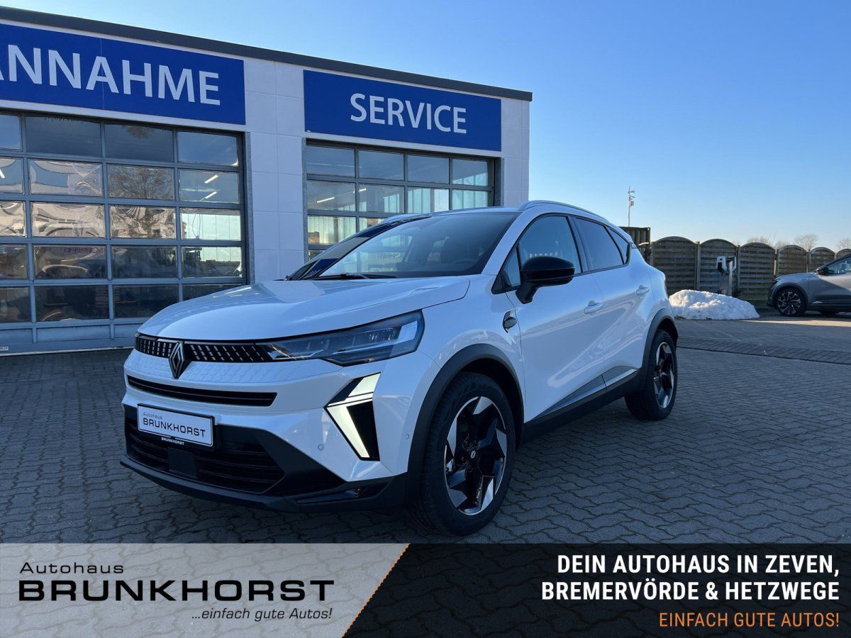 Renault Captur E-Tech weiß im Autohaus Brunkhorst Showroom – moderner Kompakt-SUV