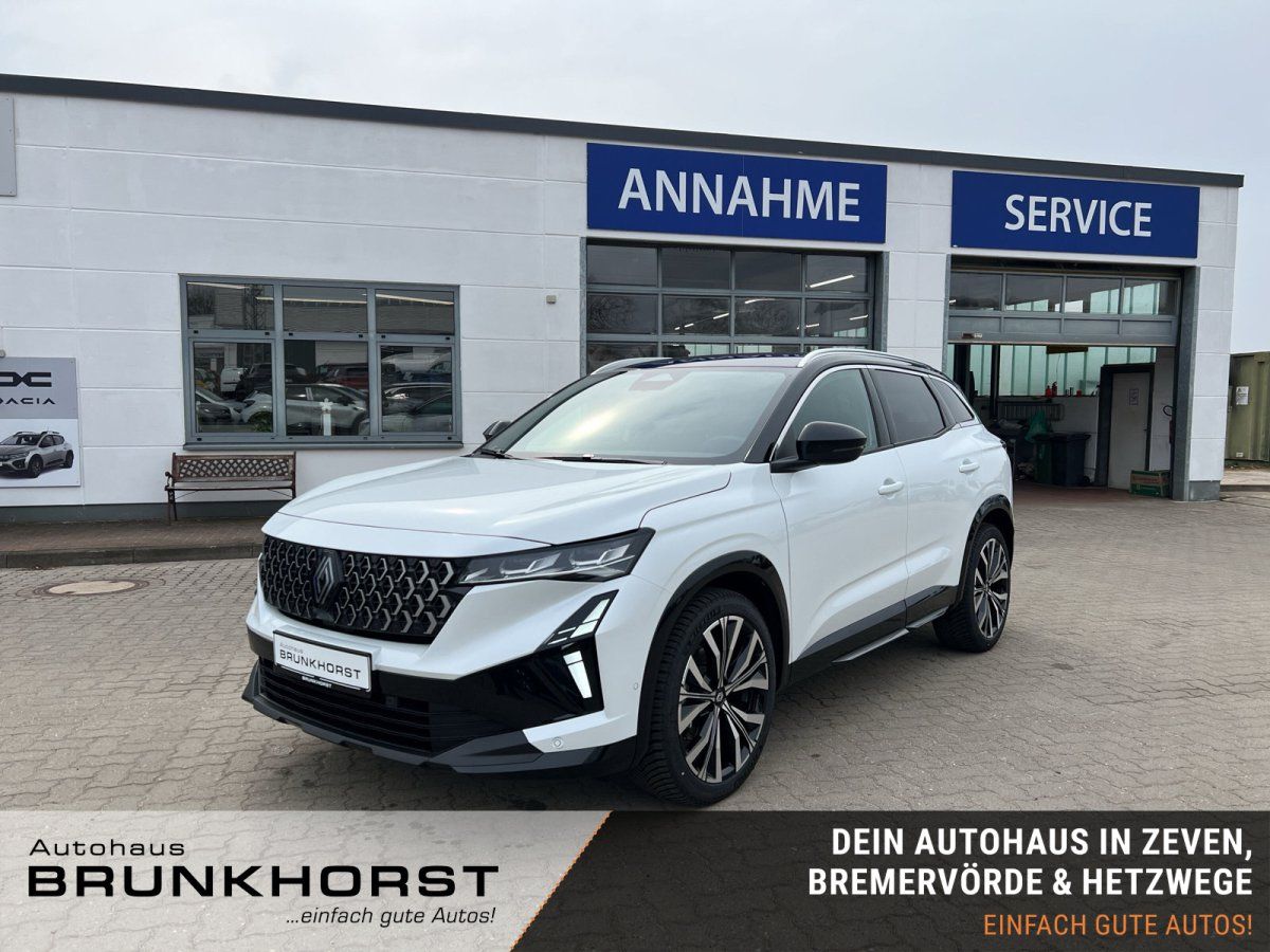 Renault Austral weißer SUV im Autohaus Showroom - Frontansicht mit charakteristischem Kühlergrill