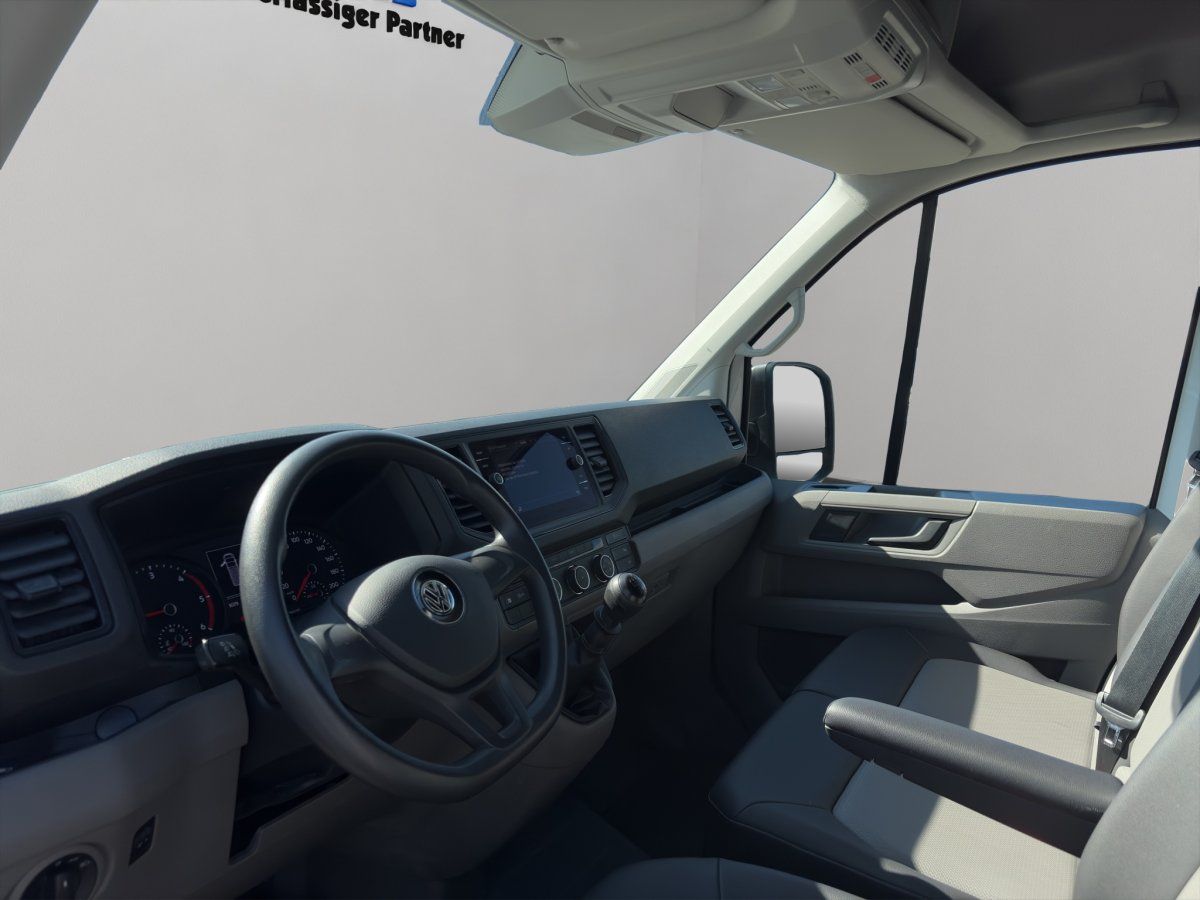 VW Crafter Innenraum Cockpit mit Lenkrad und Armaturenbrett