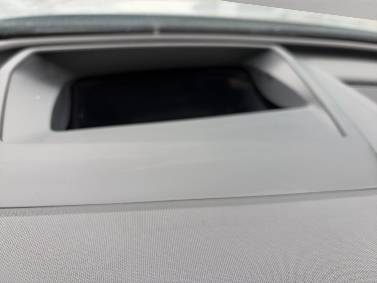 Audi Q4 e-tron Panoramadach Glasschiebedach Detailansicht