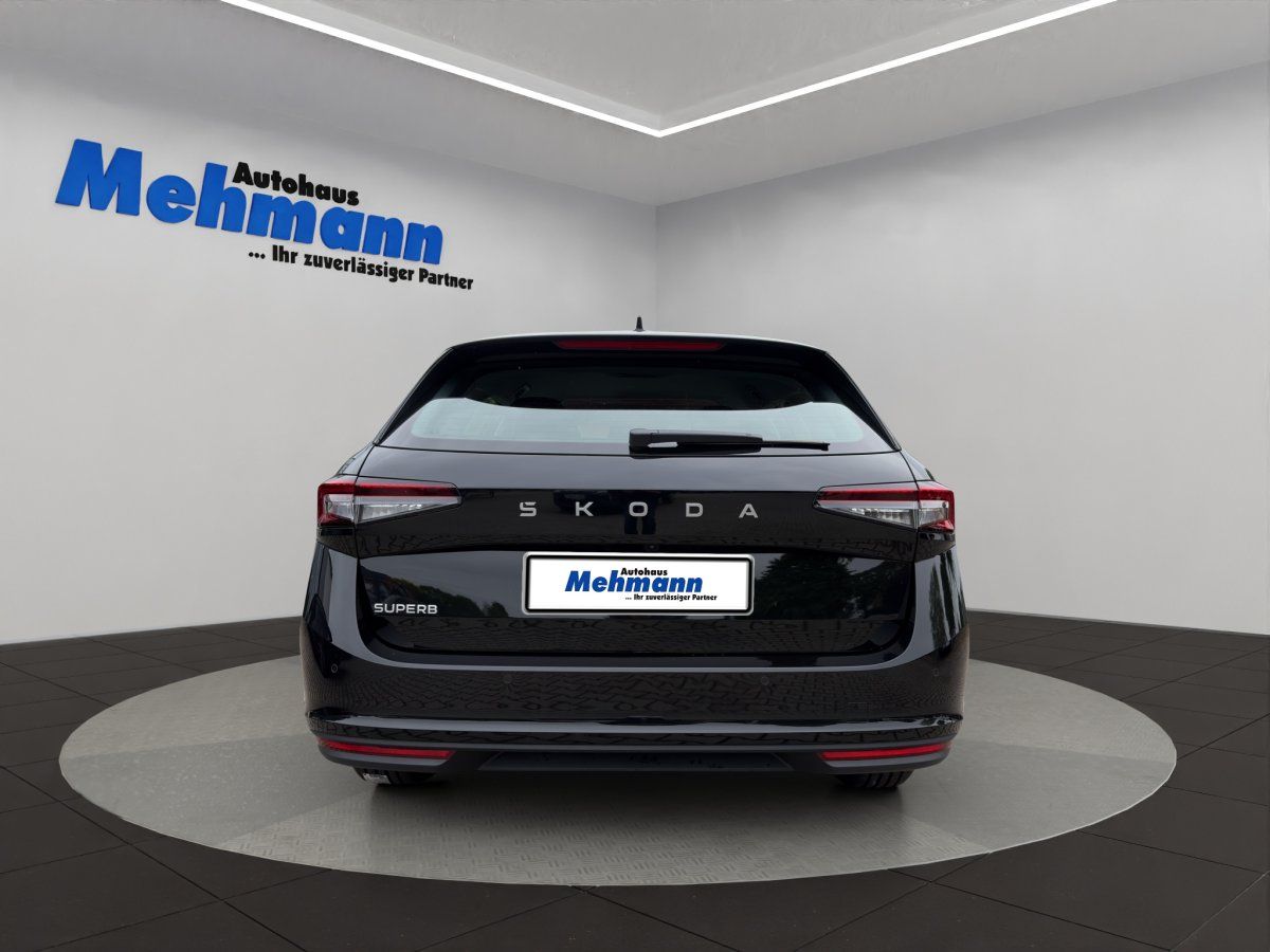 Škoda Superb Kombi - Bild 6 von 15