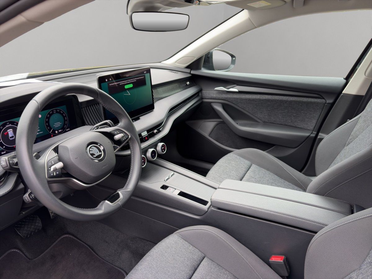 Škoda Superb Kombi - Bild 9 von 15