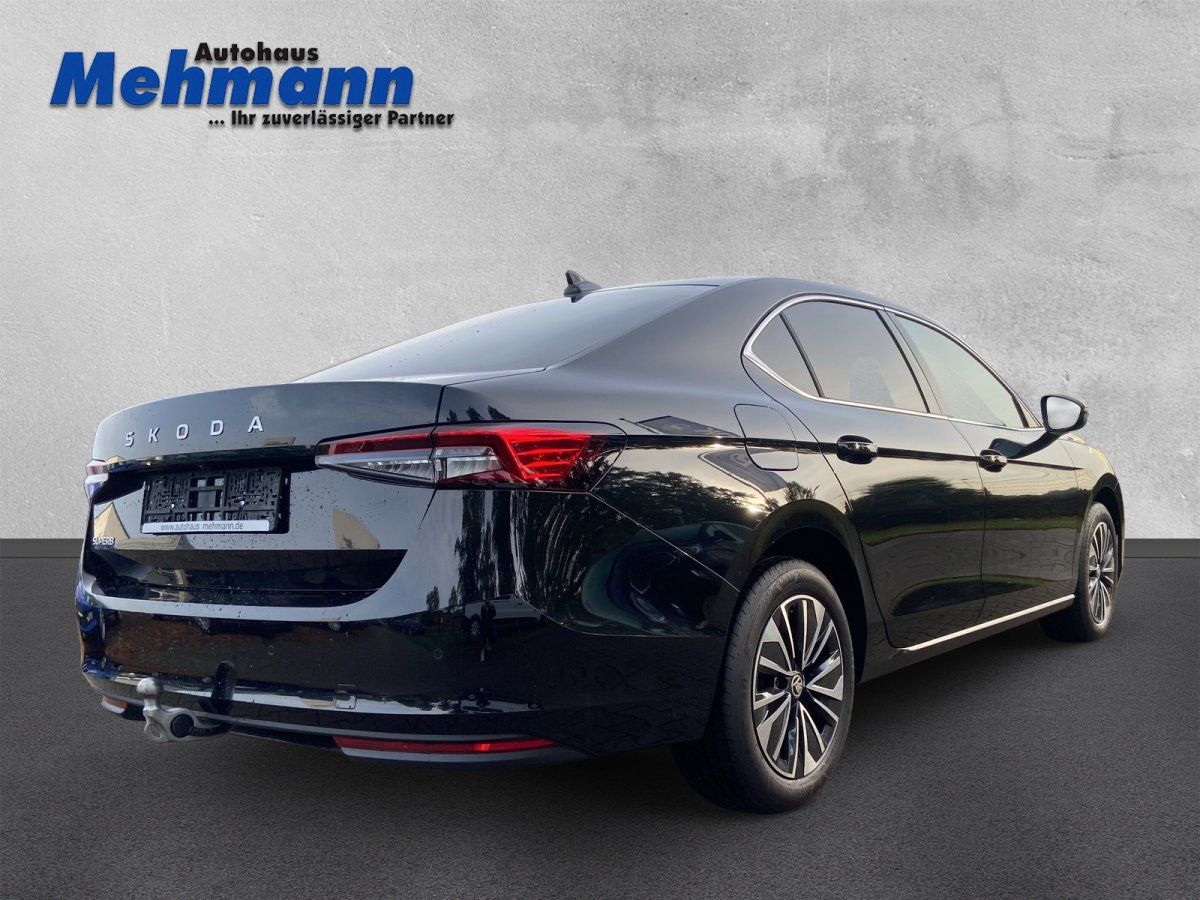 Škoda Superb - Bild 5 von 15