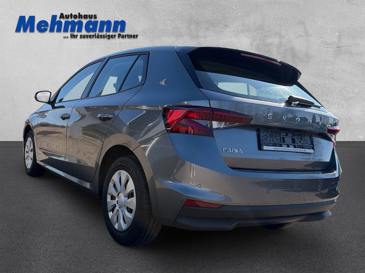 Škoda Fabia - Bild 8 von 15