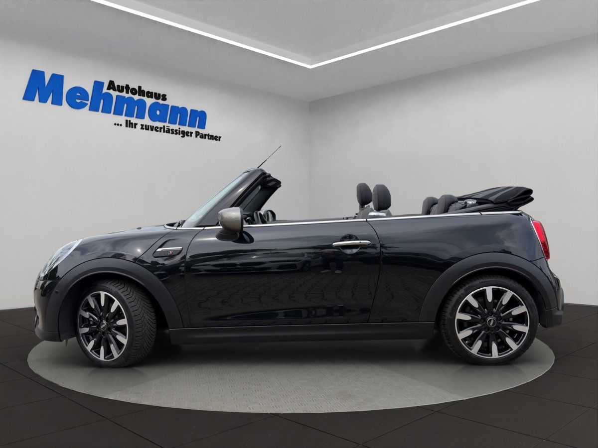 Mini Cooper S Cabrio - Bild 10 von 15