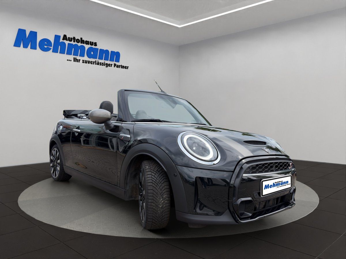 Mini Cooper S Cabrio - Bild 4 von 15