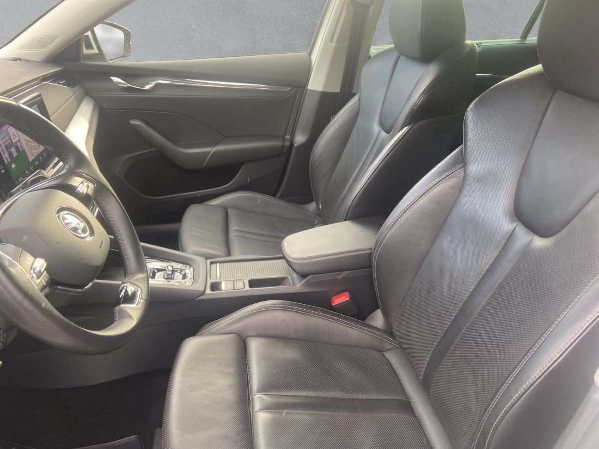 Škoda Octavia Combi iV - Bild 11 von 15
