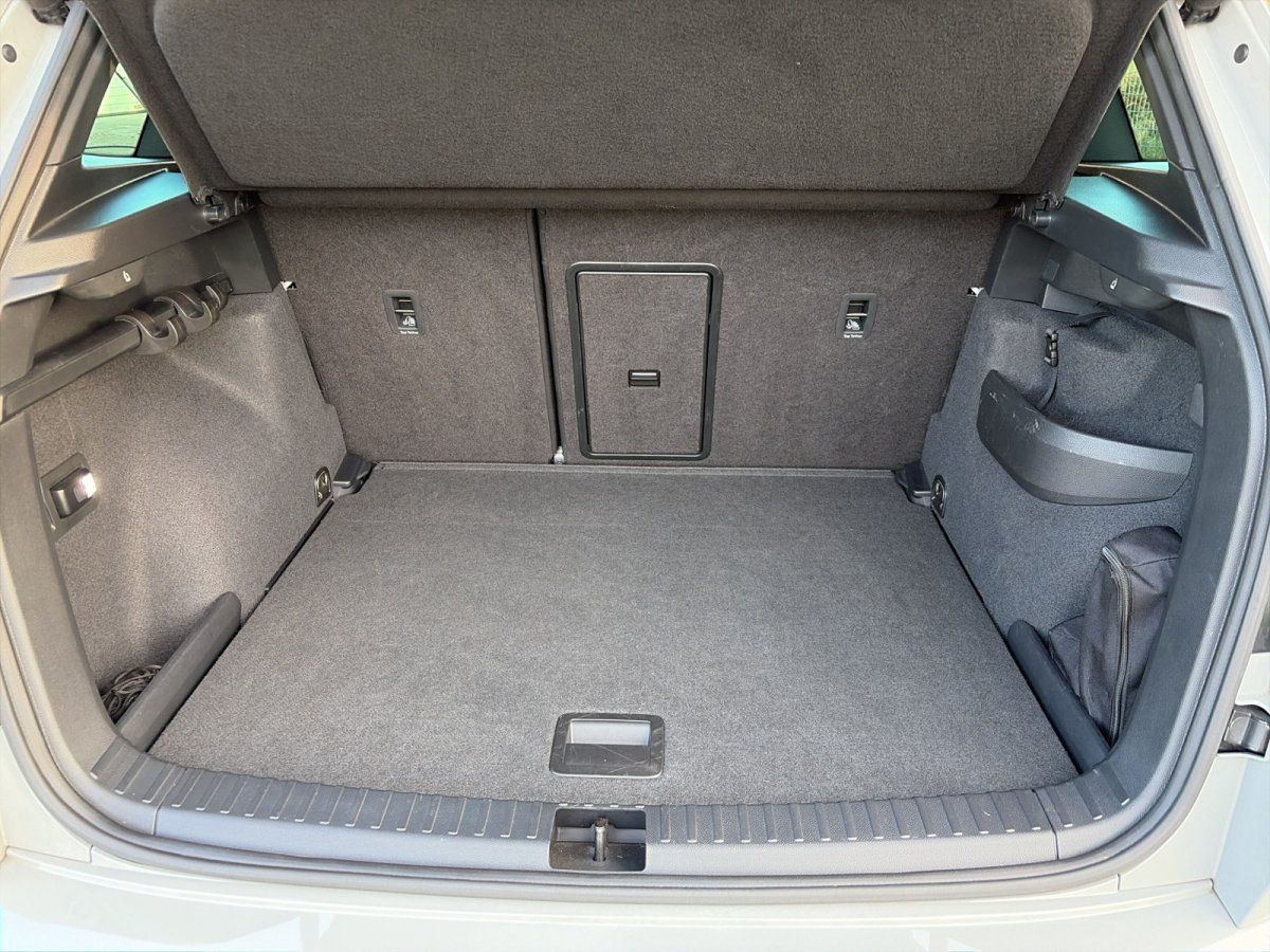 Škoda Karoq - Bild 7 von 15