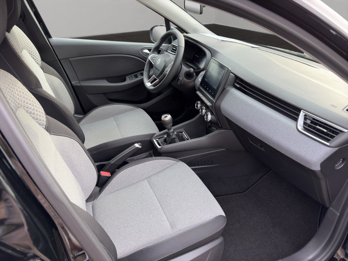 Renault Clio - Bild 14 von 15