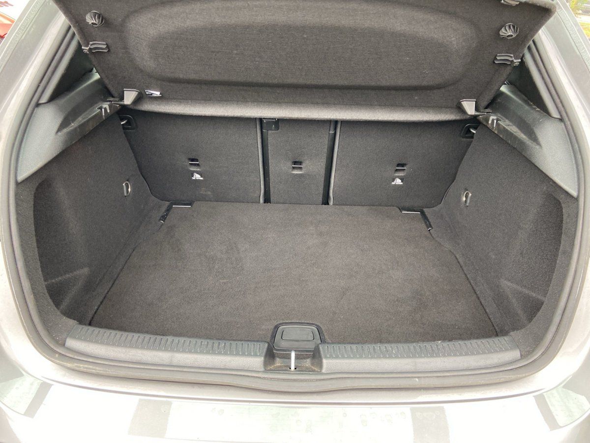 Mercedes-Benz A 200 d - Bild 7 von 15
