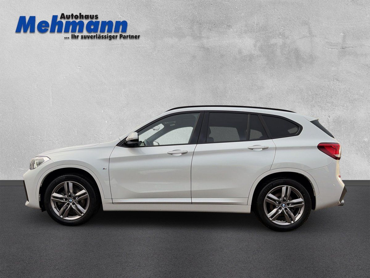 BMW X1 weiß M-Sport Seitenansicht Autohaus Mehmann