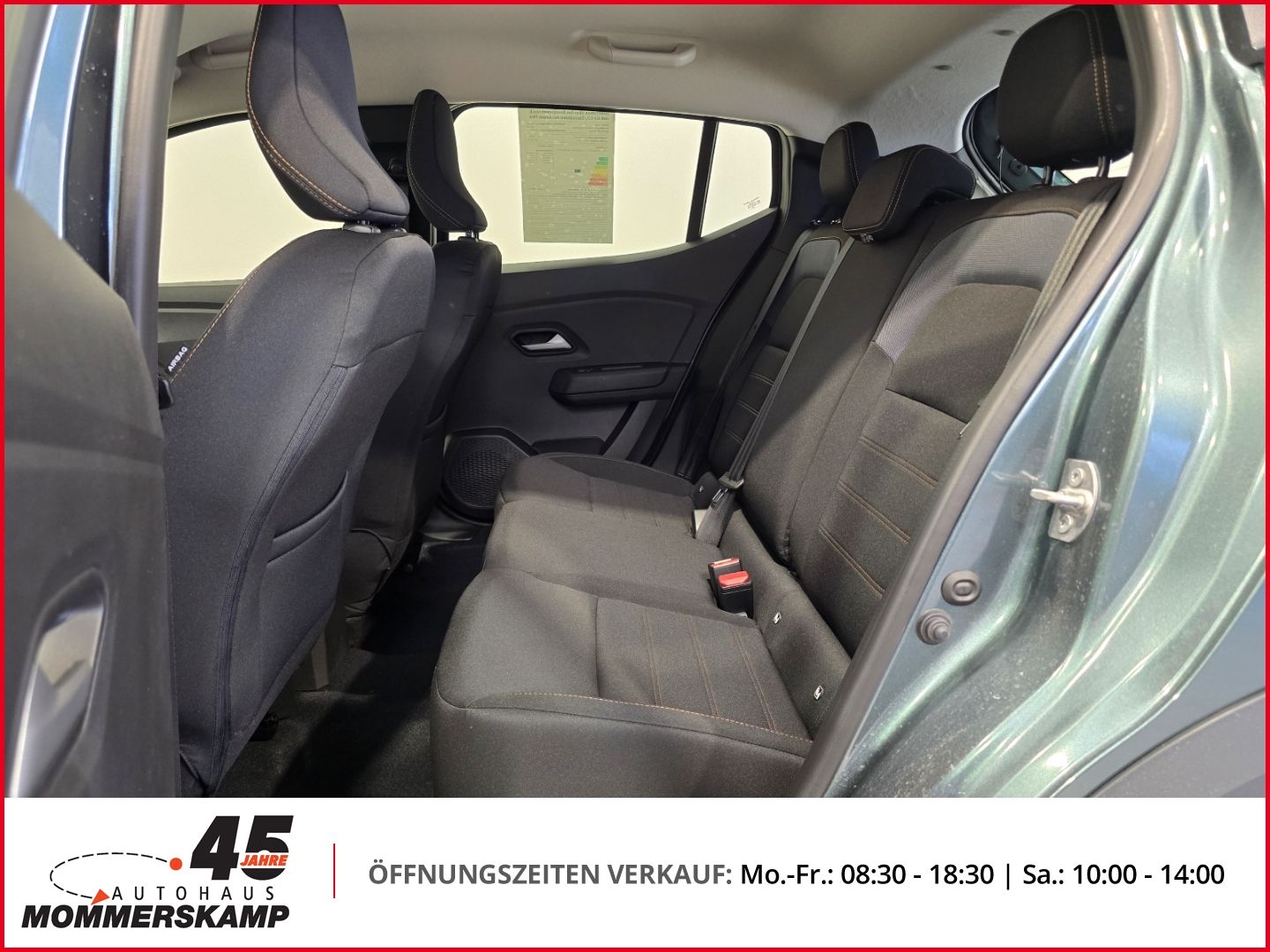 Rücksitzbank Innenraum des Dacia Sandero Stepway in Schwarz