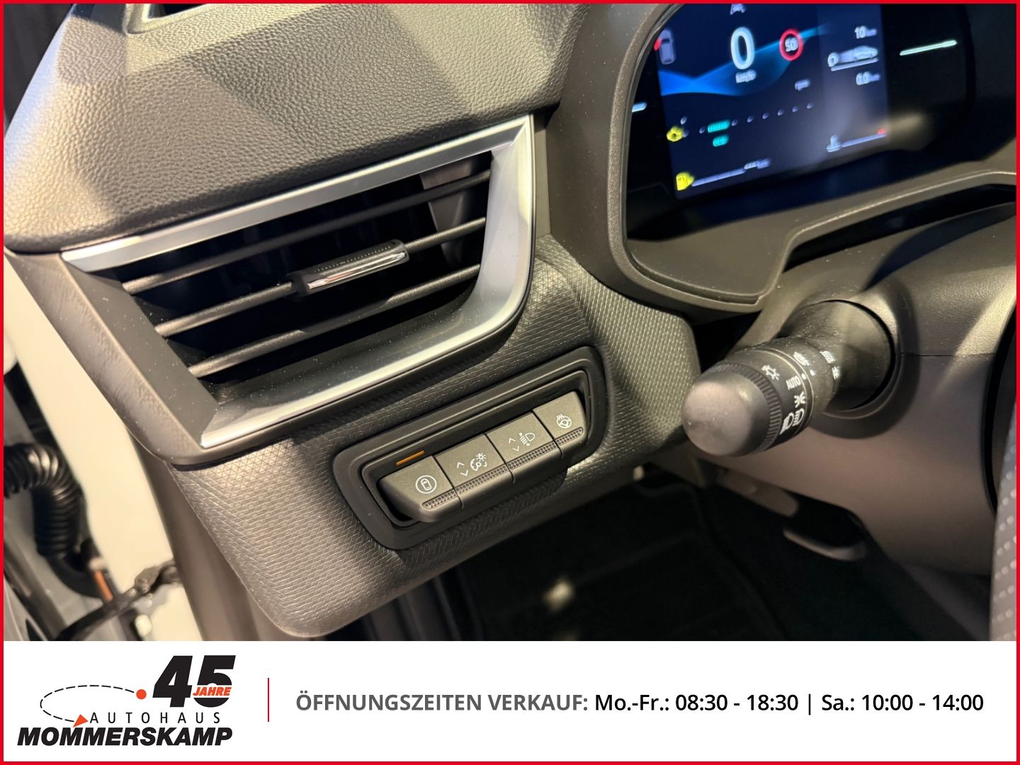 Bedienelemente und Cockpit Detailansicht Mitsubishi Colt